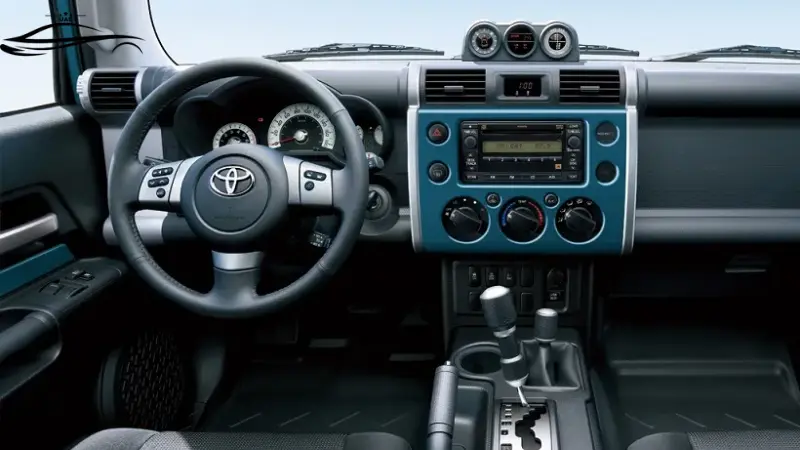 Toyota FJ Cruiser 4